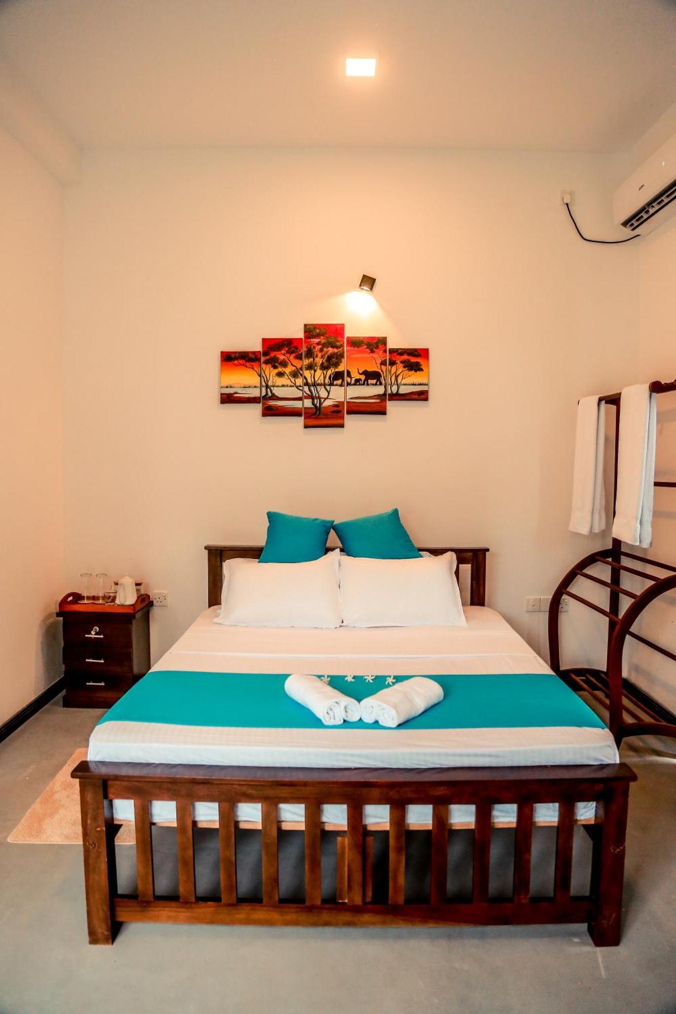 Painkiller Hiriketiya Apartment Dickwella Exterior photo